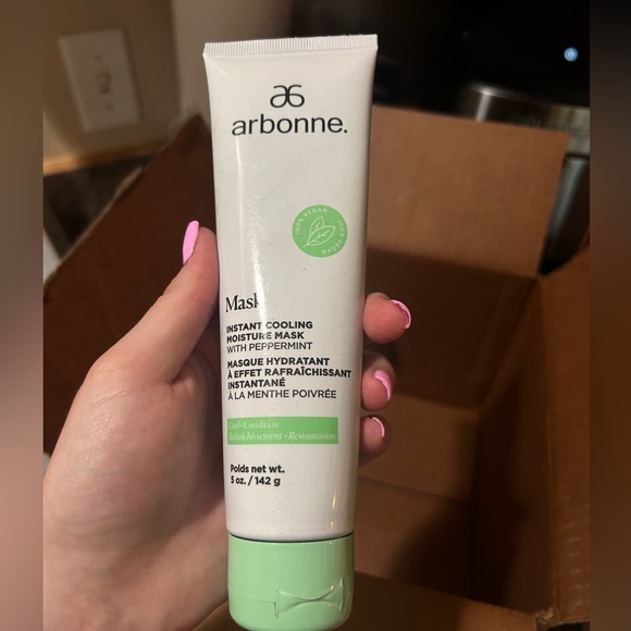 Arbonne cooling face mask - Picture 2 of 2
